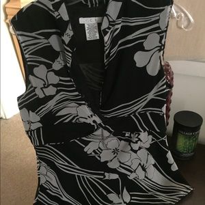 Black & White Flowered Sleeveless Blouse, Sz. L